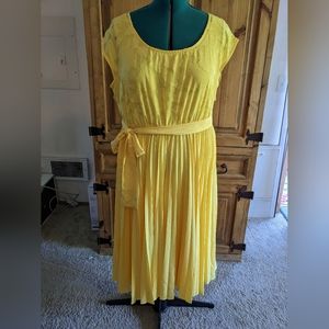 Yellow Spring Lane Bryant Dress size 18/20